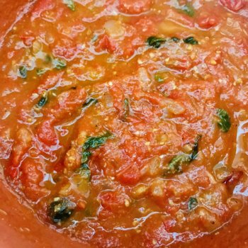 Tomato and basil sauce ready.jpeg