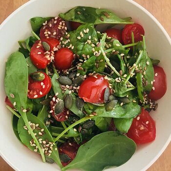 Cherry toms and baby spinach salad.jpeg