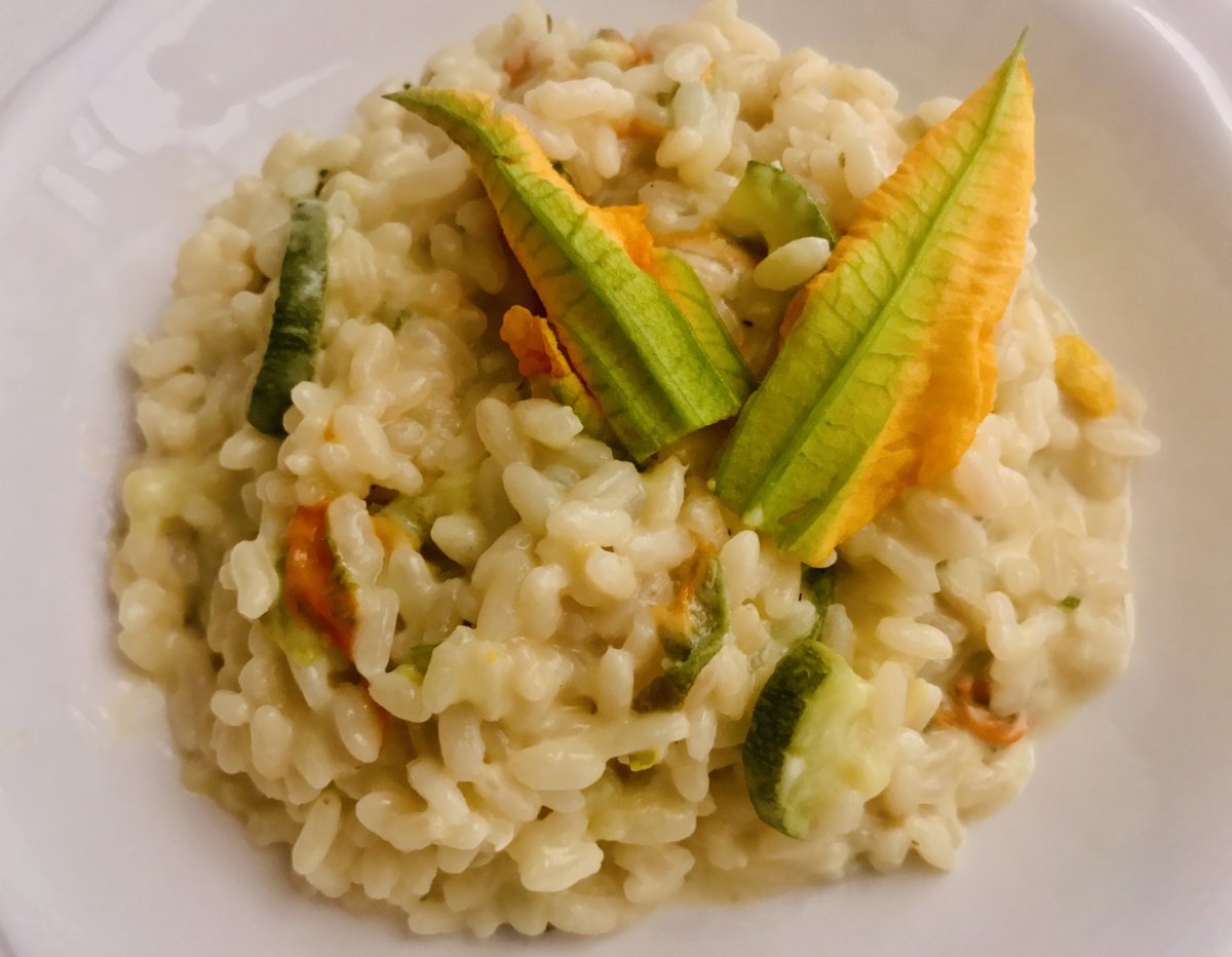 Risotto with courgette and courgette flowers.jpeg