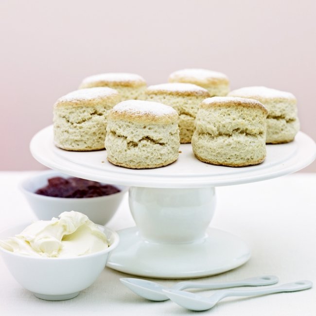 cakes-plain-scones.jpg