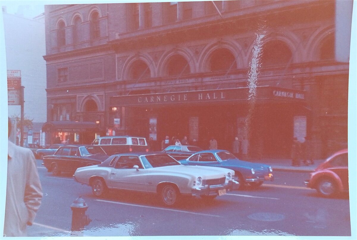 Carnegie Hall 1974.jpg