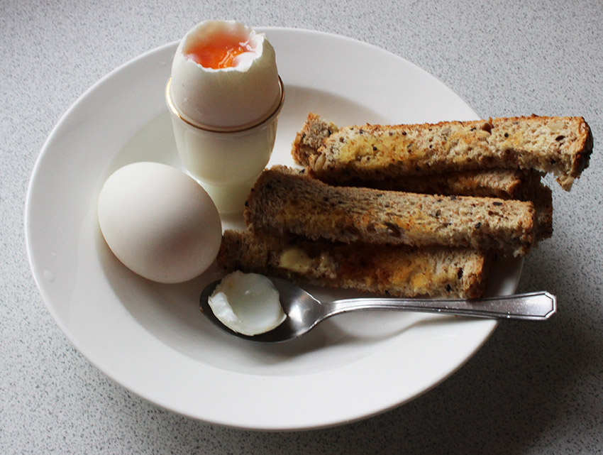 egg and soldiers s.jpg