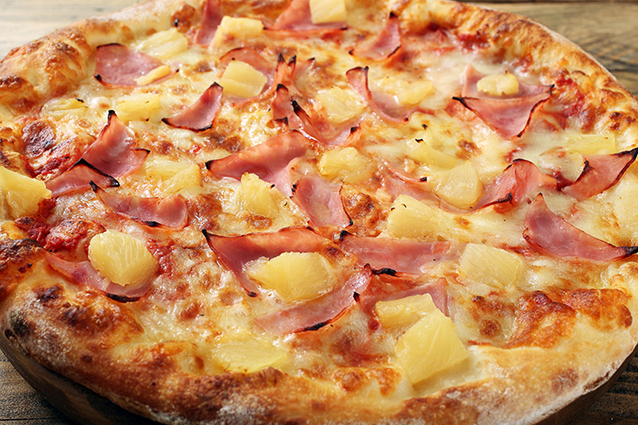 Hawaiian-pizza-pie-pineapple-720.jpg