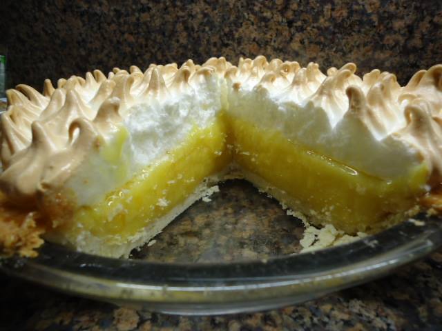lemon meringue pie1.jpg