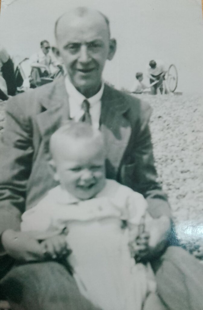 Me & Grandad 1953.jpg