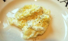 Poached-scrambled-eggs-003.jpg