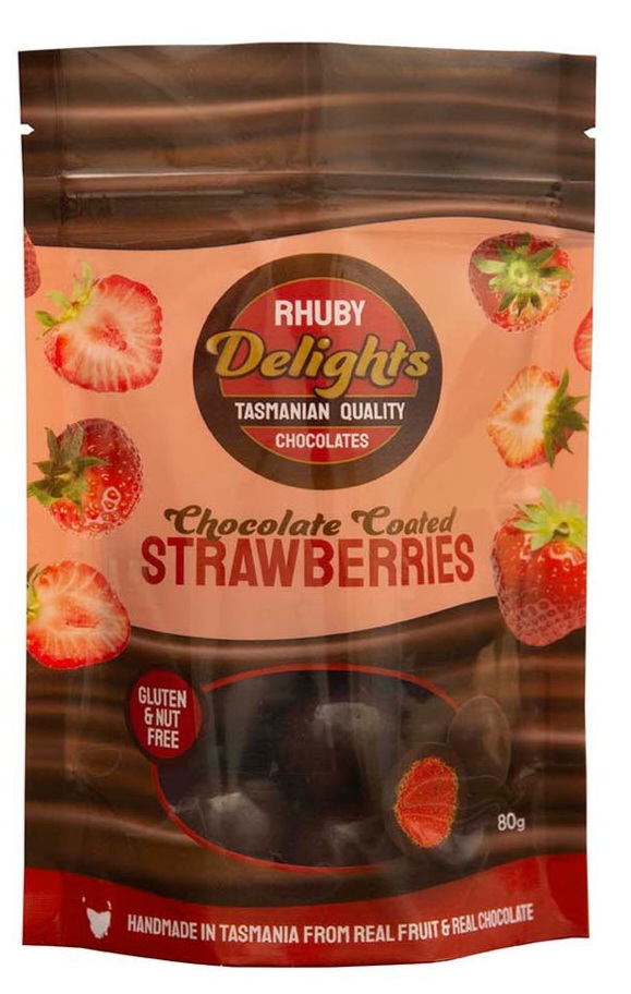rhuby_packs_strawberries_main_web_900x.jpg