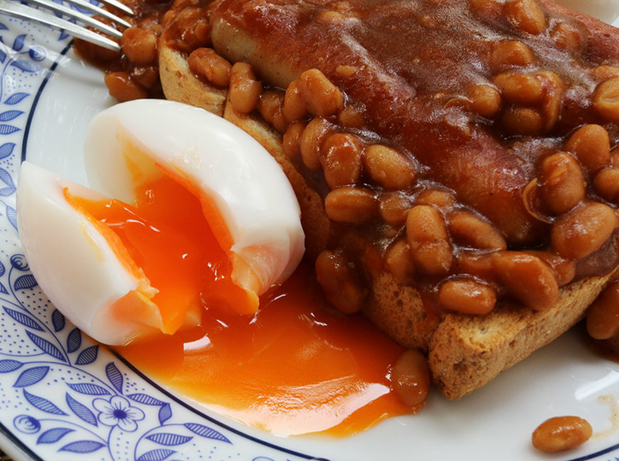 sausage beans egg toast s.jpg