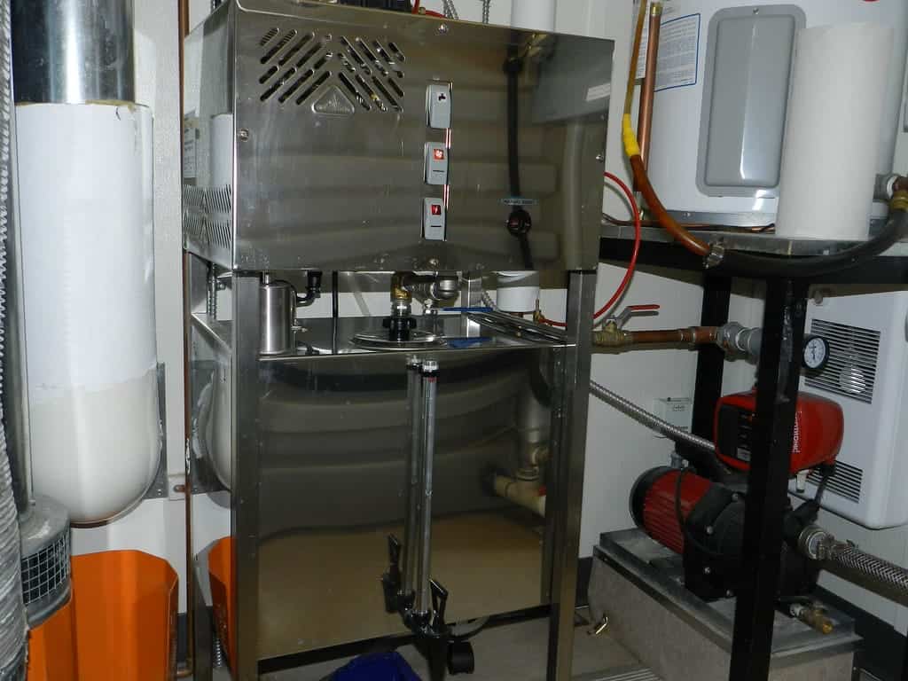 whole-house water distiloler..jpg