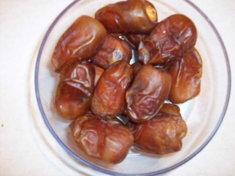 Fresh_Dates.jpg