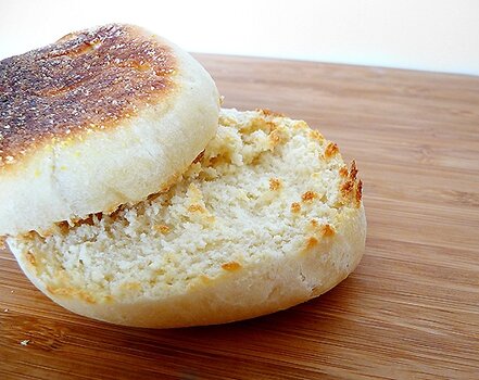 english-muffins-split.jpg