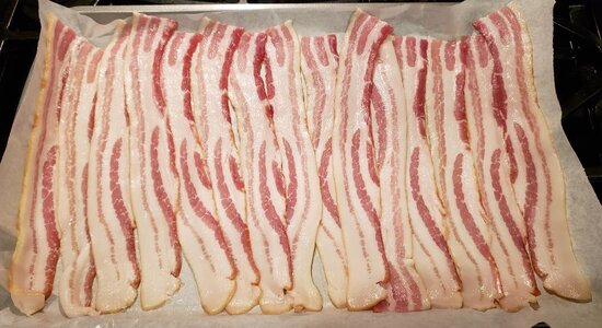 Streaky bacon.jpg Streaky bacon.jpg