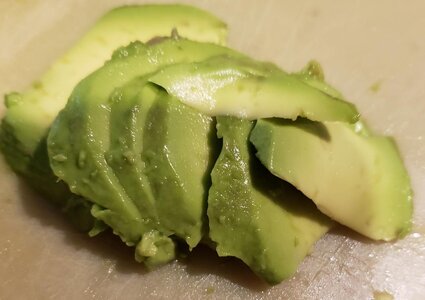 Fresh avocado.jpg Fresh avocado.jpg