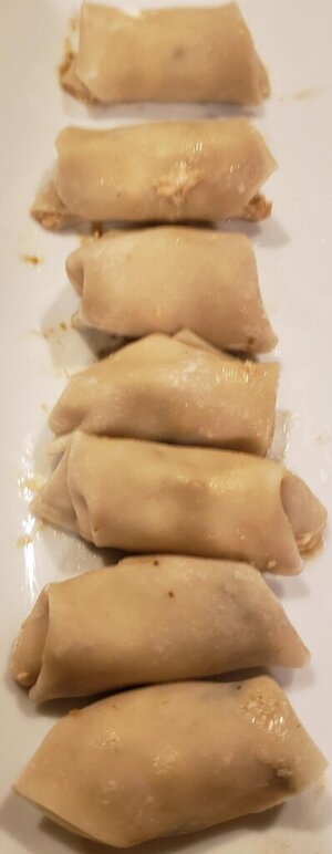 Salmon and cream cheese rangoon rolled uncooked.jpg Salmon and cream cheese rangoon rolled uncooked.jpg