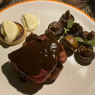 San Miguel de Allende Filet steak, bone marrow sauce.jpg