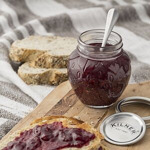 strawberry-jam-lge-390.jpg