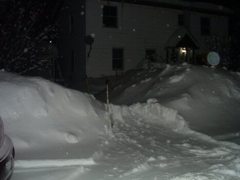 before shoveling 02-19-2013.jpg