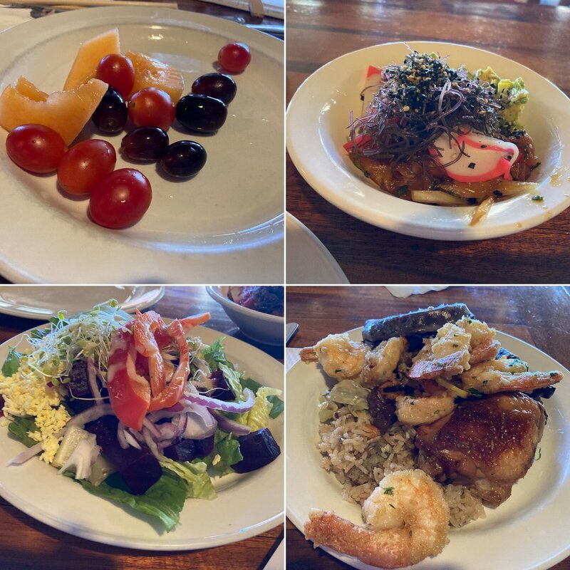 Lunch Buffet at Duke’s Waikiki