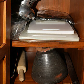 Pok-pok and cutting boards