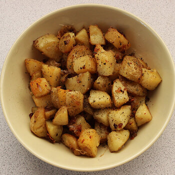 Roasted Garlic Potatoes