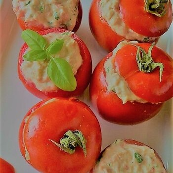 Fresh stuffed tomatoes