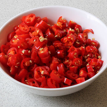 Cayenne and Thai hot chillis
