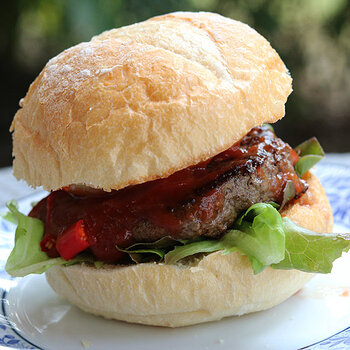 Aussie dried aged beef burger (with chillies).