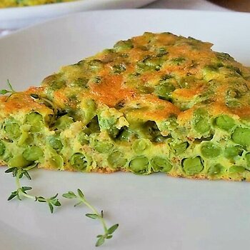 Frittata with Peas, Turmeric and Thyme