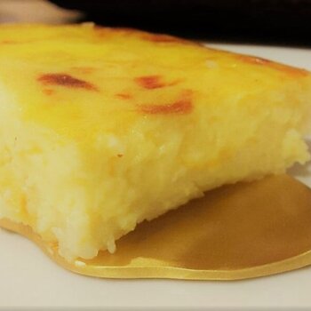 Torta Carrarina - Traditional Rum & Rice Tart from Tuscany