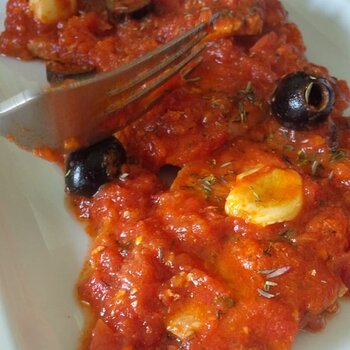 Sicilian-style Pizzaiola meat