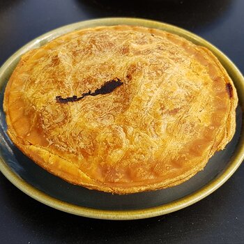 Tempeh and vegetable pie