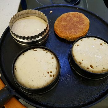 Crumpets on the griddle