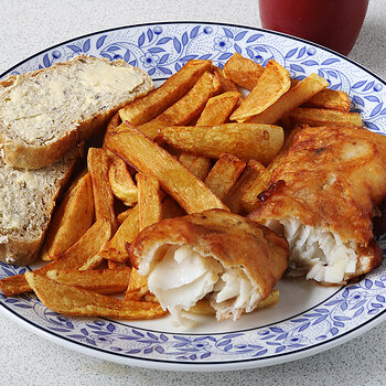 Cod and chips 2 s.jpg