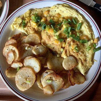 Bacon-Cheese-Onion Omelette