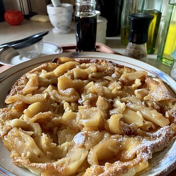 Apple Pancake Done And Dusted