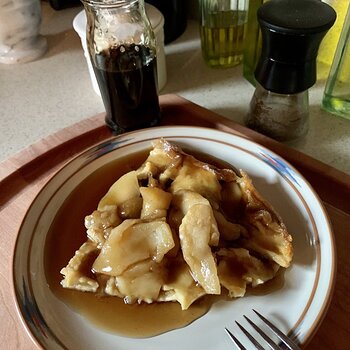 Apple Pancake Plated
