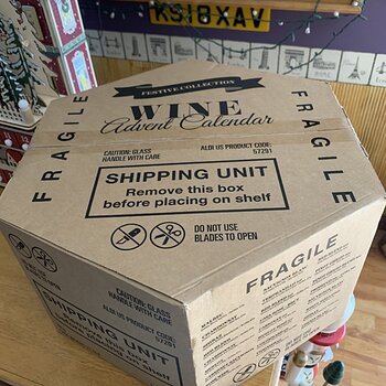 Unboxing Wine Calendar