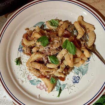 Pasta With Meat Sauce