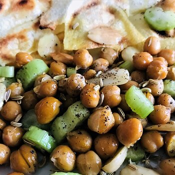 Chickpeas salad.jpg