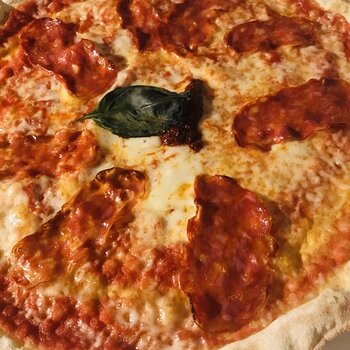 Pizza with spicy salame.jpeg