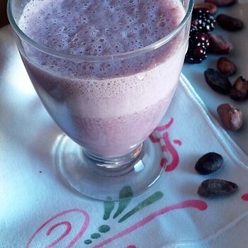 Blackberries and cocoa beans smoothie.jpg