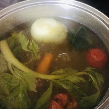 Vegetable broth preparation.jpeg