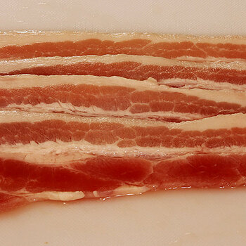 Raw bacon s.jpg