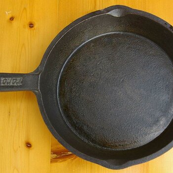 cast iron pan.jpg