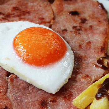 Chips egg 1 s.jpg