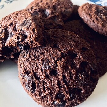 Olive Oil Chocolate Biscuits.jpeg