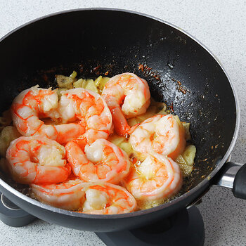 Freshwater prawns fried s.jpg