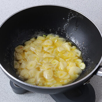 Garlic butter s.jpg