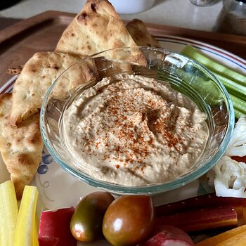 Ginger-Lime Hummus