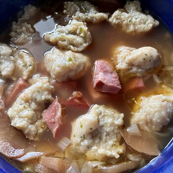 Schnitz un Knepp in the pot